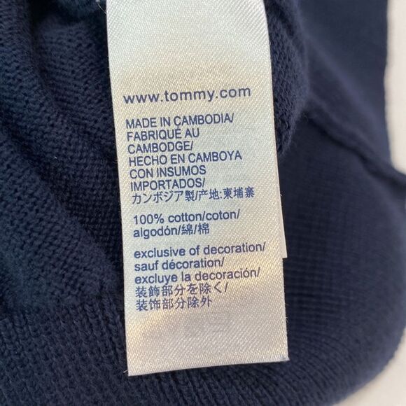Tommy Hilfiger Signature Solid V-Neck Long Sleeves Embroidered Logo Sweater - Picture 9 of 11